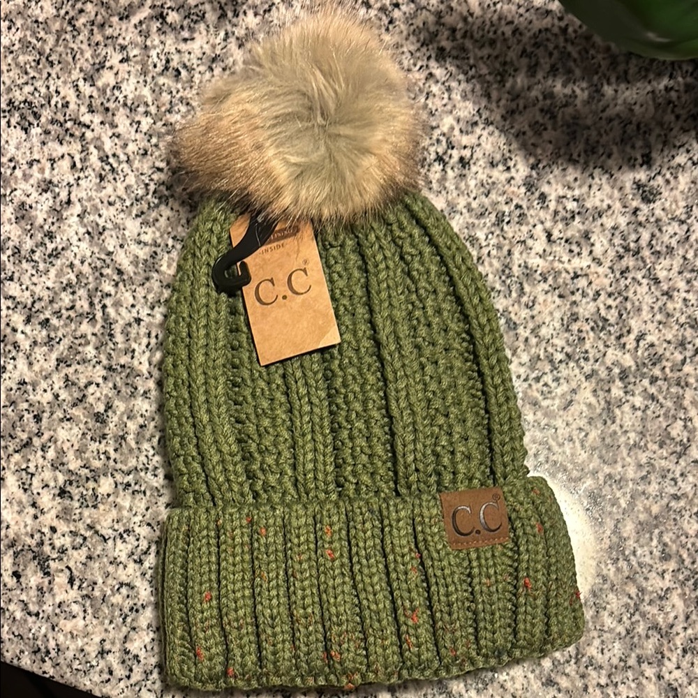 CC Boutique Green and Cream Knit Hat with Pom Pom